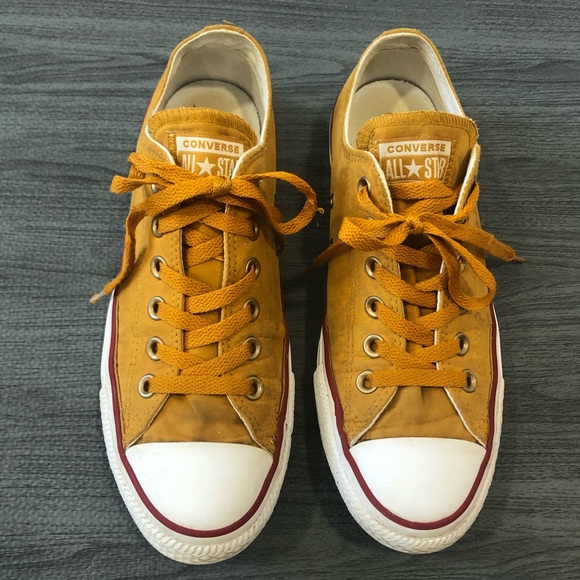 mustard chuck taylors